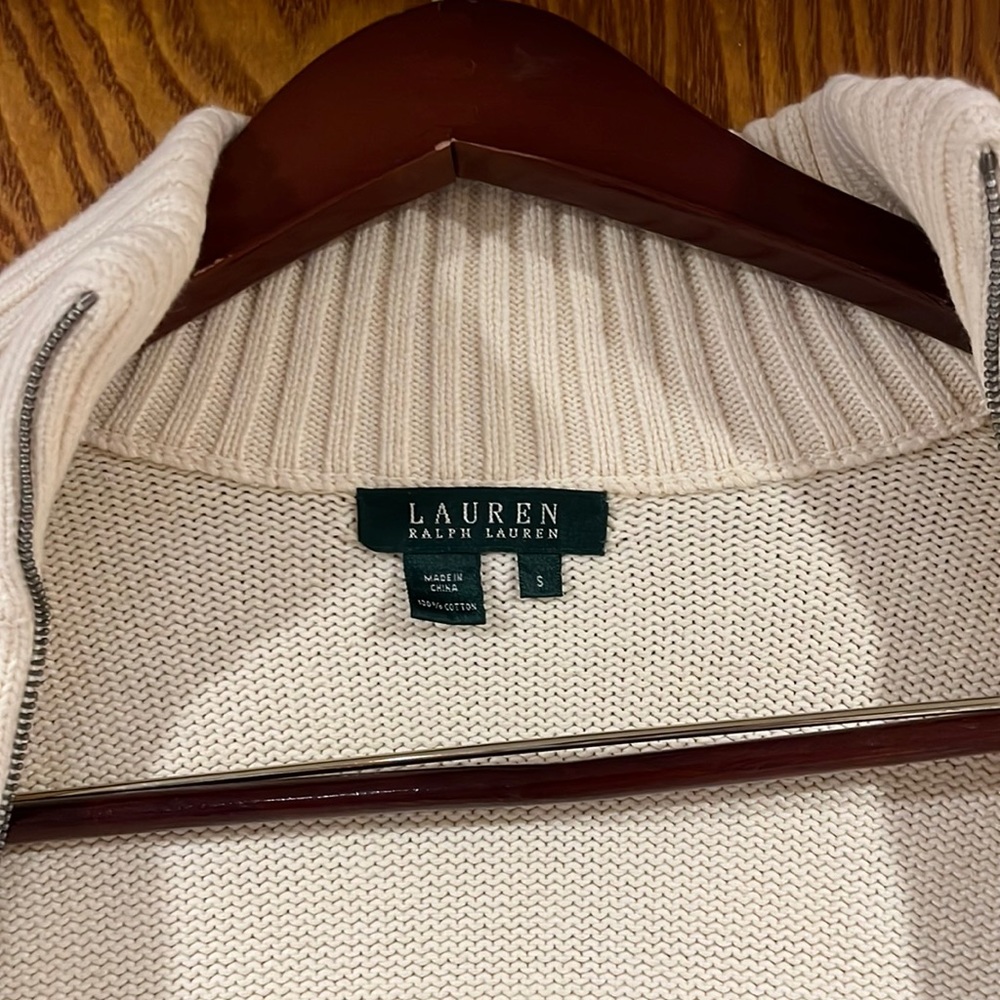 Ralph Lauren women’s size small tight weave sweater